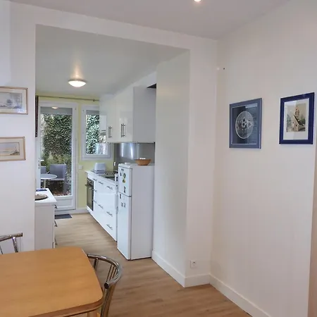 Maison De Mame Apartment